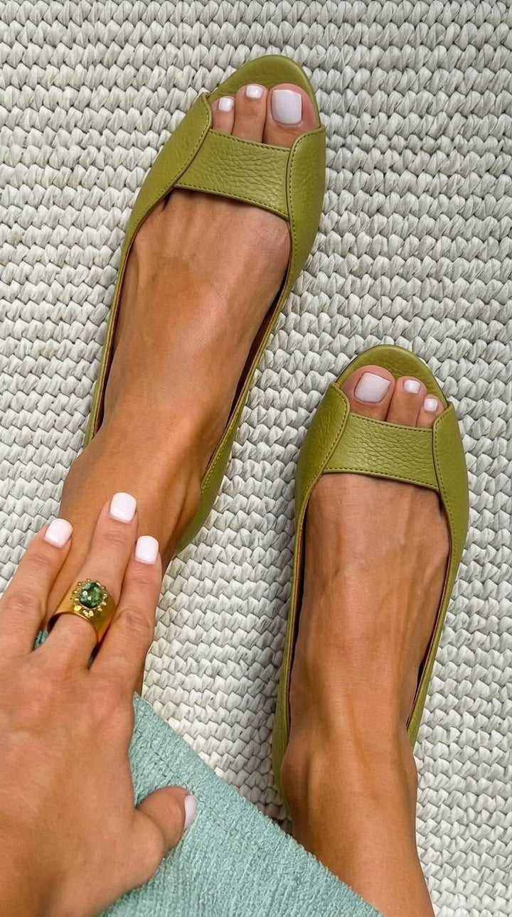 Adelina | Luxe Comfort Gold Sandals
