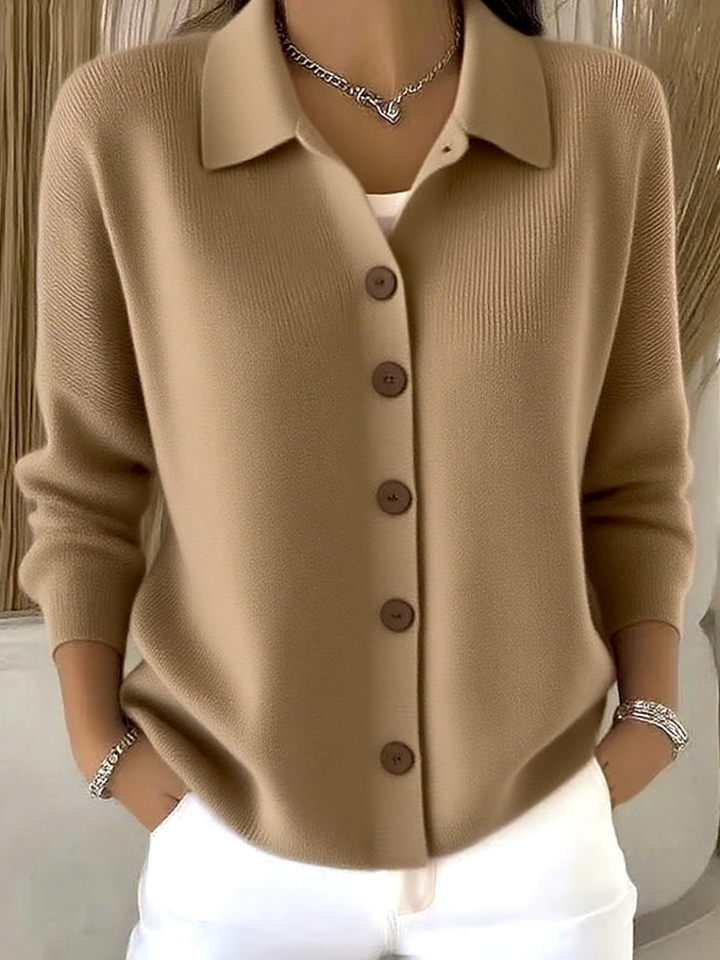 Gentle Collar Button Jumper