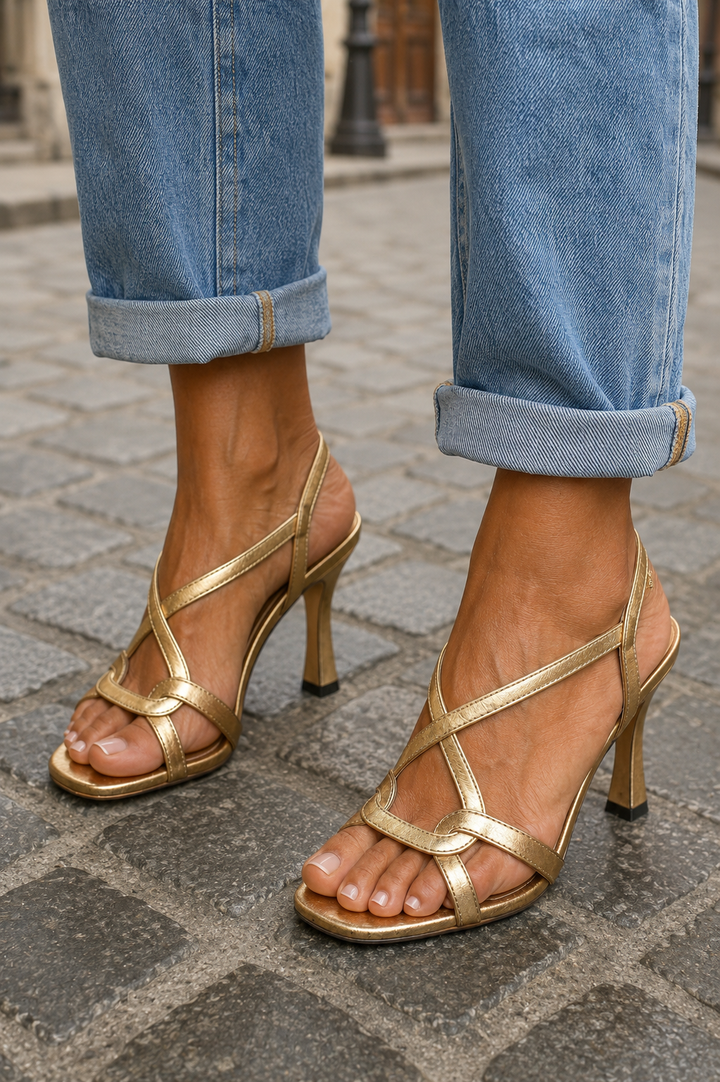 Elisabetta | Summer Gold Sandals with Charm